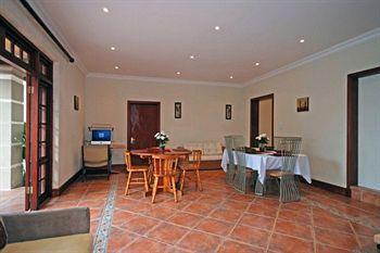 Отель 354 On York Avenue Randburg Экстерьер фото